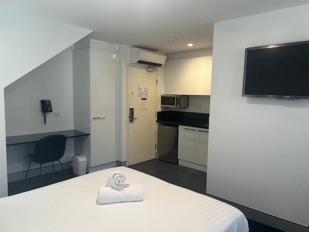Aparthotel Crown On Darby Newcastle Esterno foto