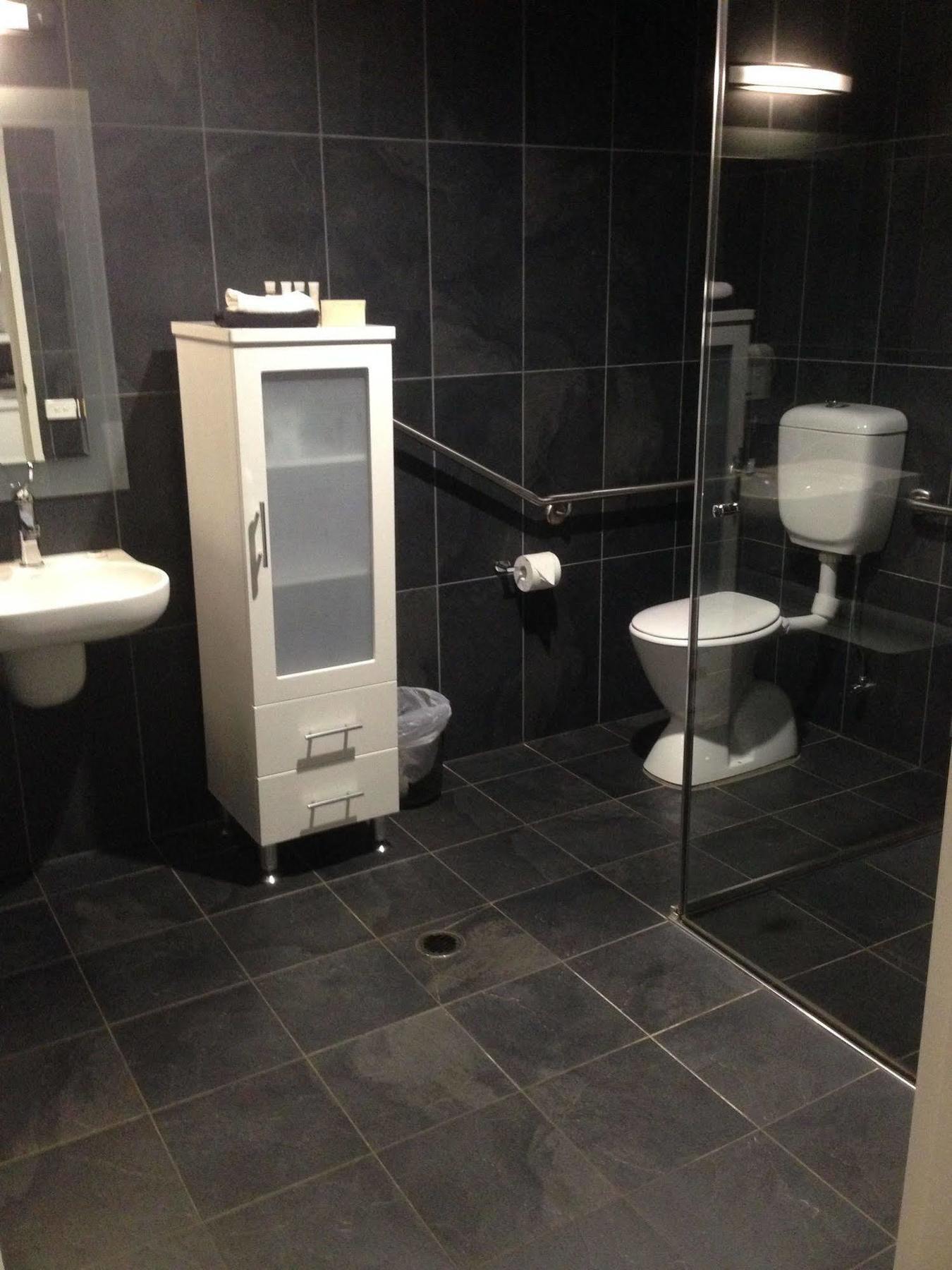 Aparthotel Crown On Darby Newcastle Esterno foto